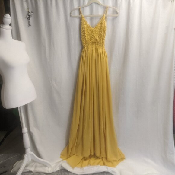 NWT Fashion Nova Mustard Colored Size Medium Backless Dress - Picture 2 of 16